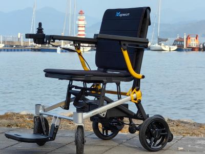 Lightweight Electric Wheelchair Models for Seasonal Demand Peaks
