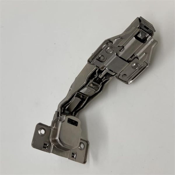 Versatile hinge options to fit different cabinet styles and sizes