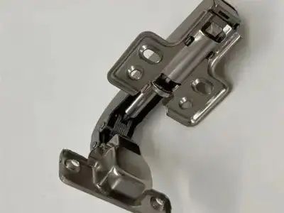 Concealed Hinges vs. Exposed Hinges: Which Is Better?