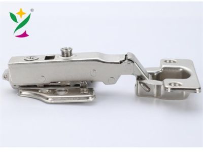 Hinge Compatibility: Adapting to Various Door Materials in R&D