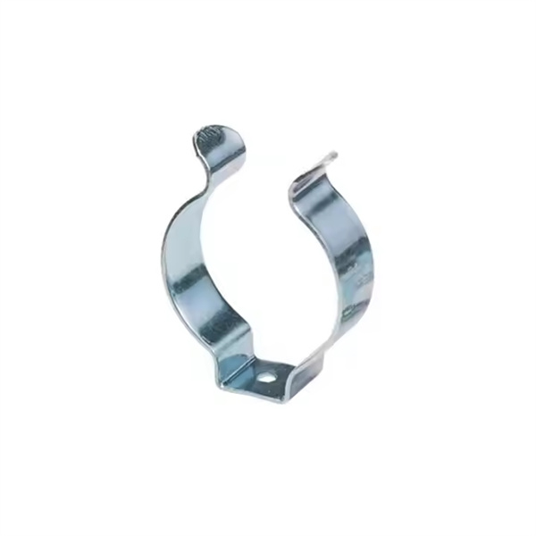 Stylish and functional mirror metal clips for a modern look