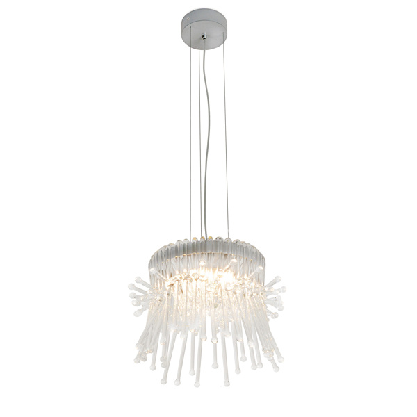 Dyluniad cyfoes yn cyfarfod â phryderon dosbarth yn lluniau cristal modern.