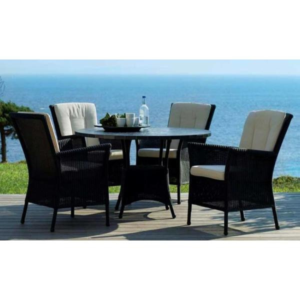 Enjoy the sunshine in comfort with a patio couch se