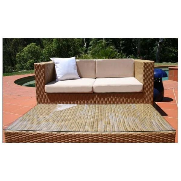Verander je terras in een trendy buitenruimte met moderne meubilair