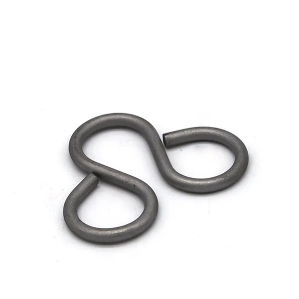 Shaping spring steel wire to bring ideas to life