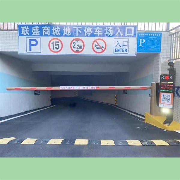 Enhancing safety and efficiency with ANPR technology