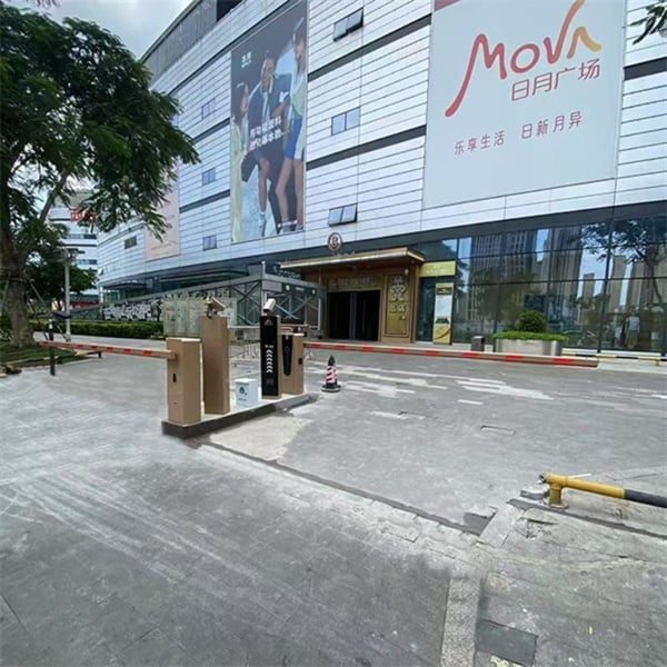 The impact of motorbike barriers on reducing accidents