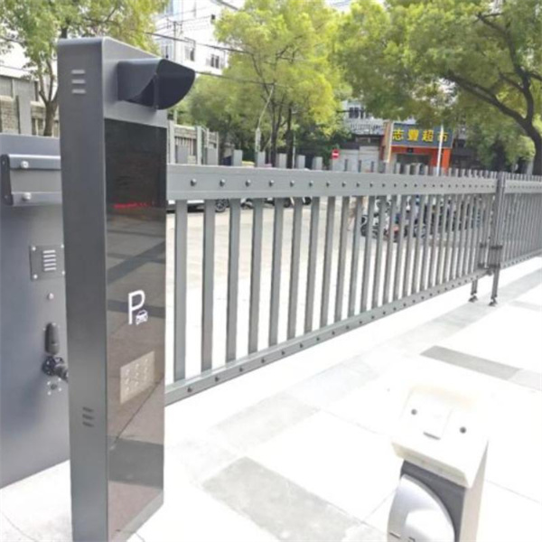 Vereenvoudiging van parkeerhandhawing met 'n outomatiese bestuurstelsel
