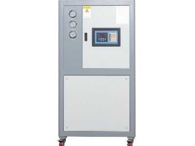 How Glycol Chillers Prevent Freezing in Industrial Processes