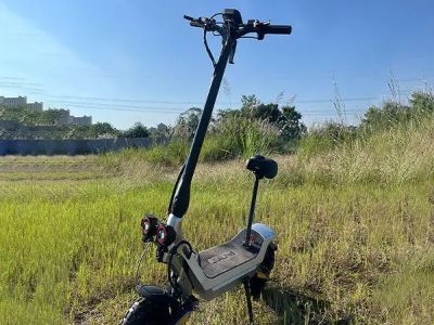 Why Electric Scooters Are Favored by Commuters