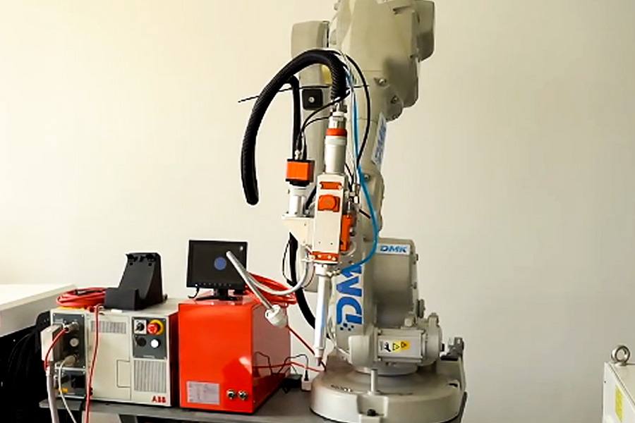 Robot Laser Spot Welders details