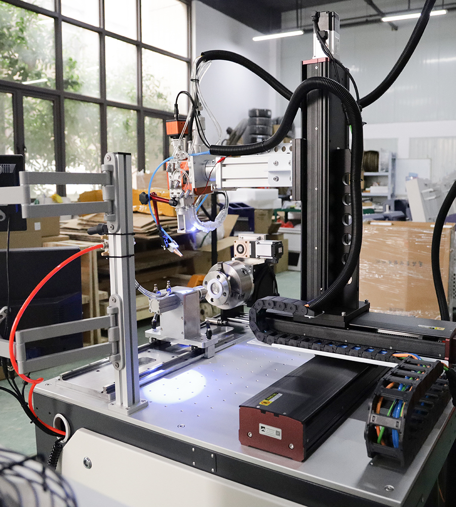 Desktop 4-6 Axis Automatic CW Fiber Laser Welding Machine manufacture
