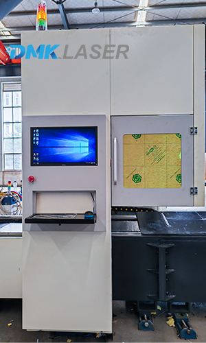 Metal Tube Raycus fiber Laser Cutting Machine 6000W manufacture