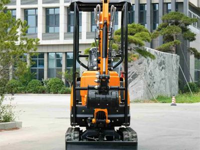 Prestazioni dell'escavatore elettrico: confronto con i modelli a diesel