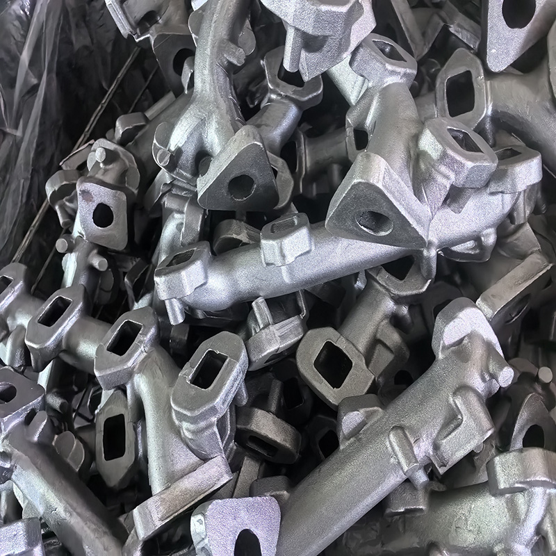 OEM 5.3L 6.0L Driver Side Exhaust Manifold Envoy Ascender Rainier 9-7x SSR Trailblazer EXT manufacture