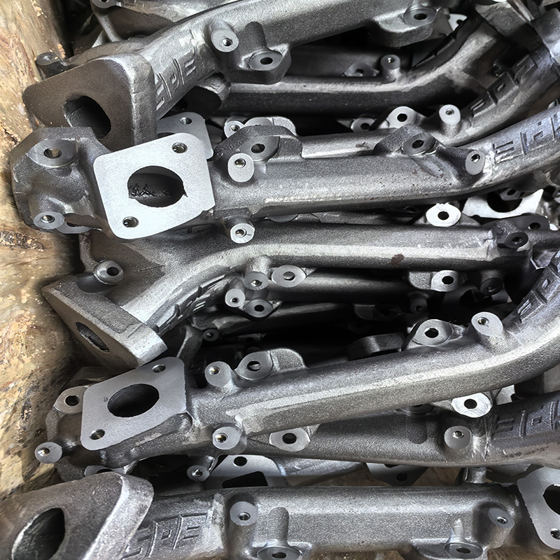 Dorman 674-988 Passenger Side Exhaust Manifold Kit supplier