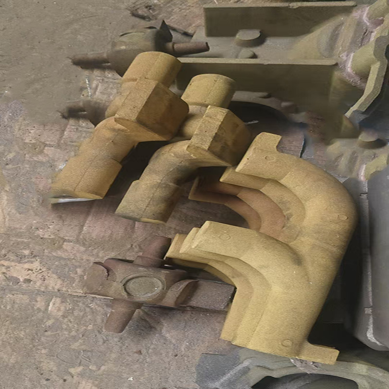 OEM 5.3L 6.0L Driver Side Exhaust Manifold Envoy Ascender Rainier 9-7x SSR Trailblazer EXT manufacture