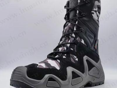 How Do Climbing Shoes Precisely Adapt to Rock Textures?