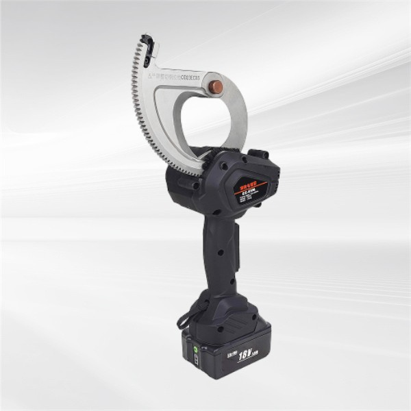 Precision cutting made simple with hydraulic cable cutters