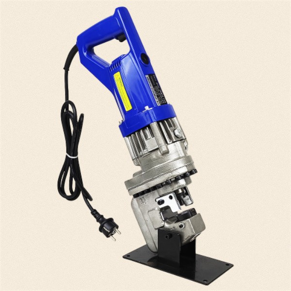 Save time and money with a hydraulic metal punching machine for your industrial needs