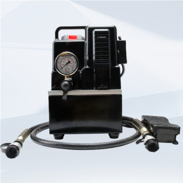 Built to last, this pump is made with high-quality materials for long-lasting performance.