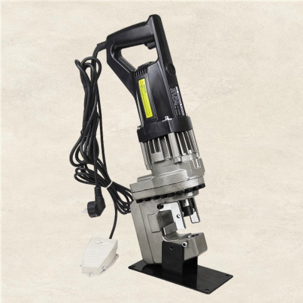 How Hydraulic Press Hole Punches Improve Manufacturing Processes