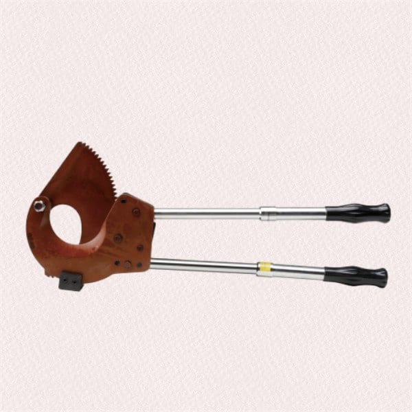 Precision cutting for construction projects with hydraulic rebar cutting machine