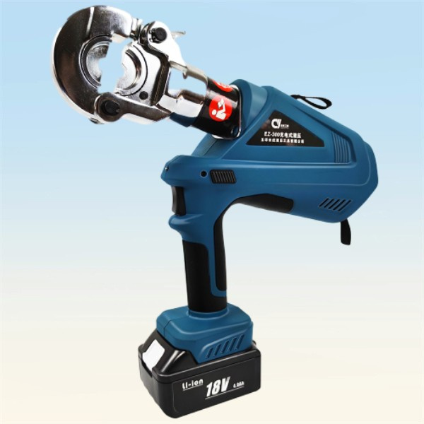 Experience the ease and speed of hydraulic cable crimping