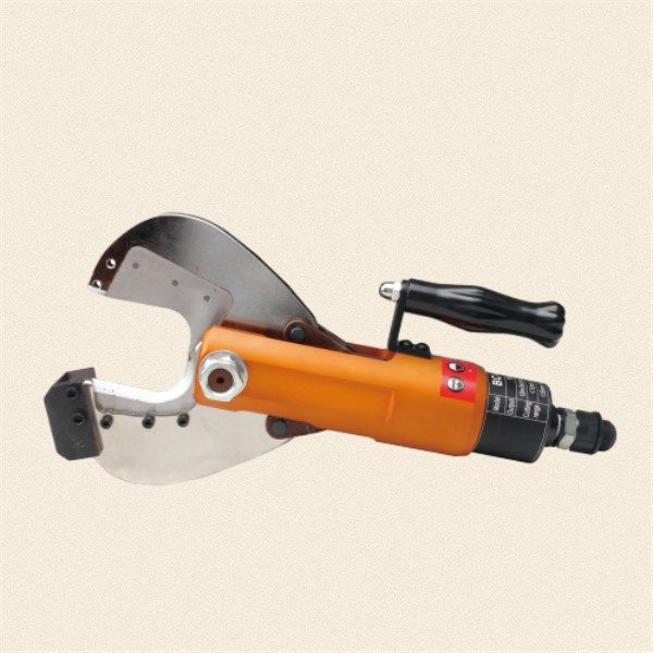 Safety Tips for Operating a Cutter Hydraulic Machine