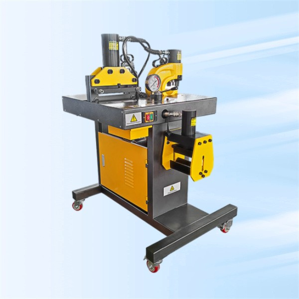 The benefits of using hydraulic technology for bending busbars in construction projects.