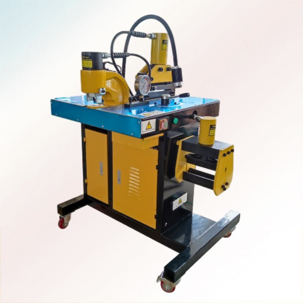 Increase efficiency and accuracy with our automated busbar cutting bending machine