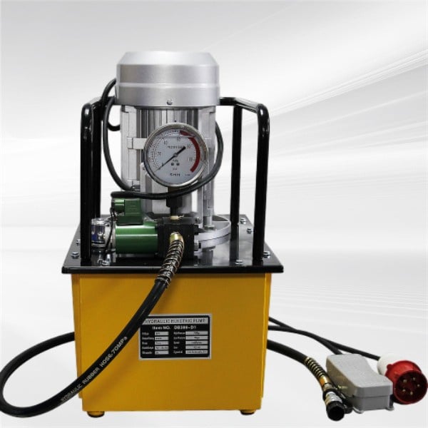 Power and Precision in a Compact Portable Hydraulic Pump