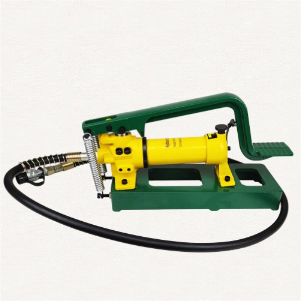 No electricity needed - rely on manual power for hydraulic pressure