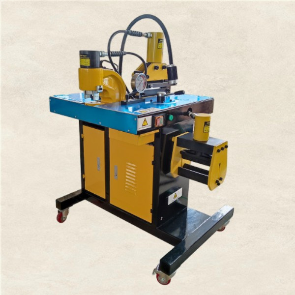 Unleash the power of a cutting machine specifically designed for copper busbars.