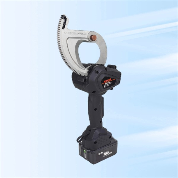 Save time and energy with a powerful hydraulic wire cutter