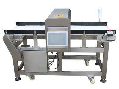 How do waterproof metal detectors improve seafood safety and quality