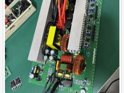 Advantages of off-grid bidirectional inverters compared to conventional UPSs