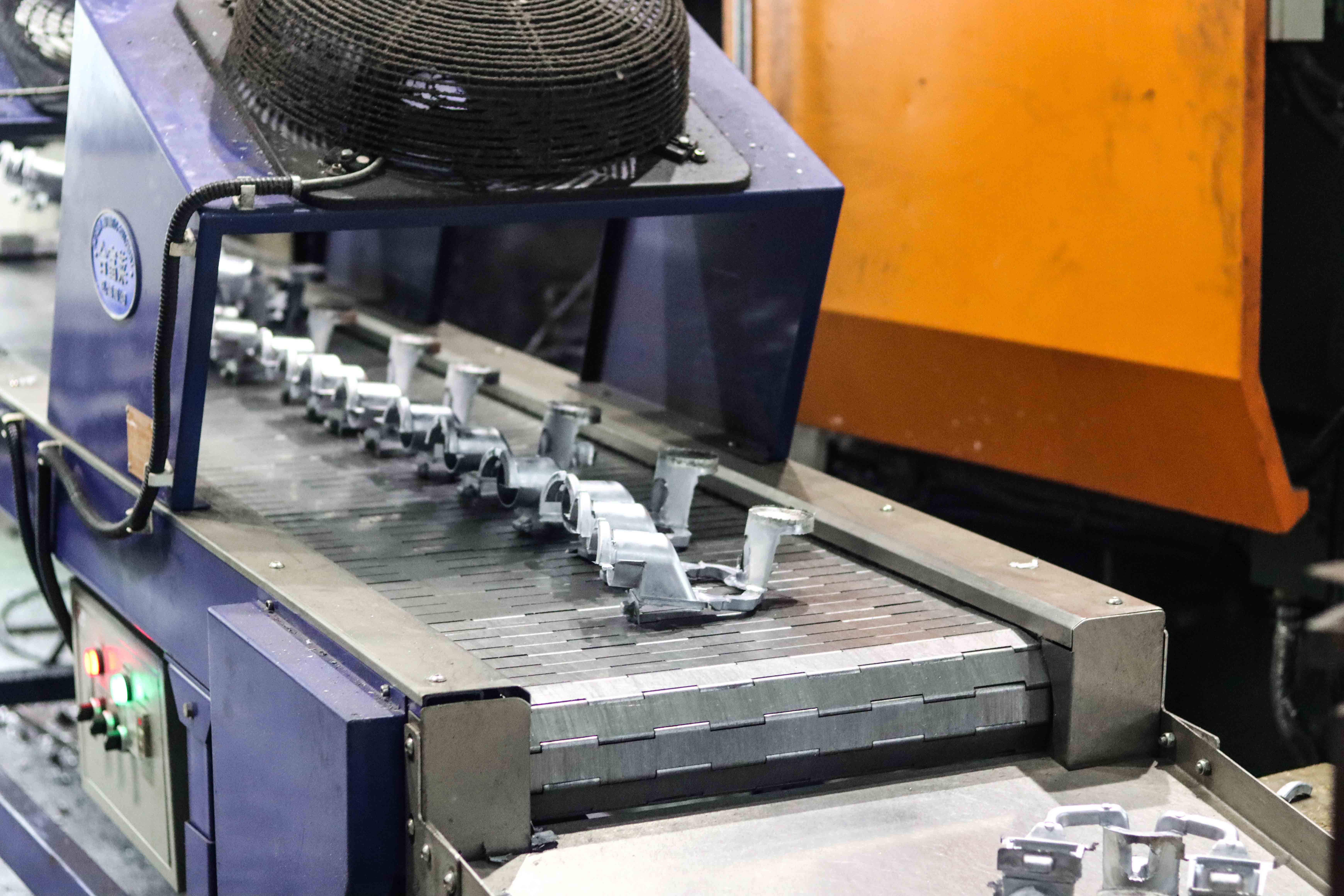 Custom Aluminum Alloy Die Casting Parts, Custom Die Casting Service supplier