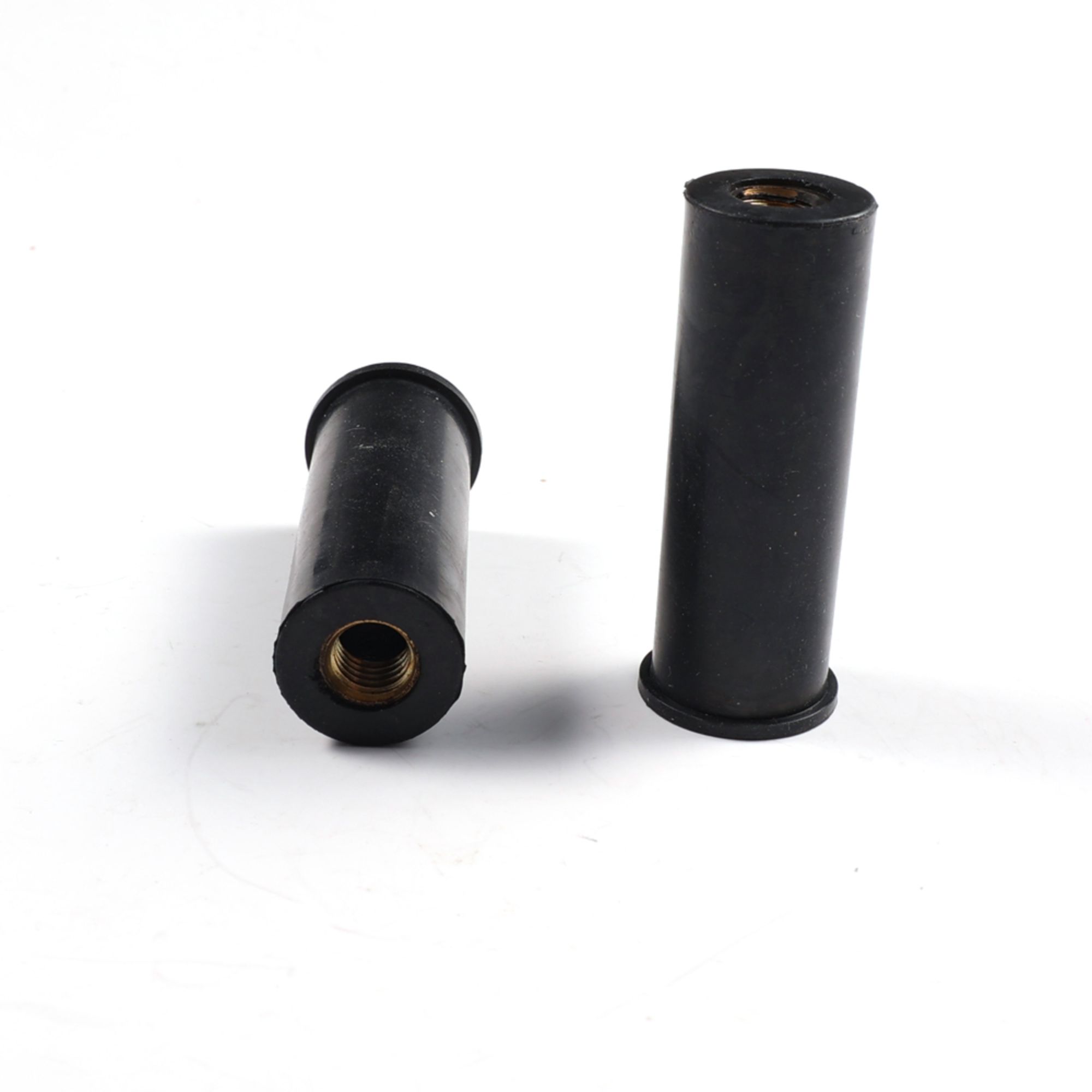 Rubber Well Rubnut Threaded Insert Nut