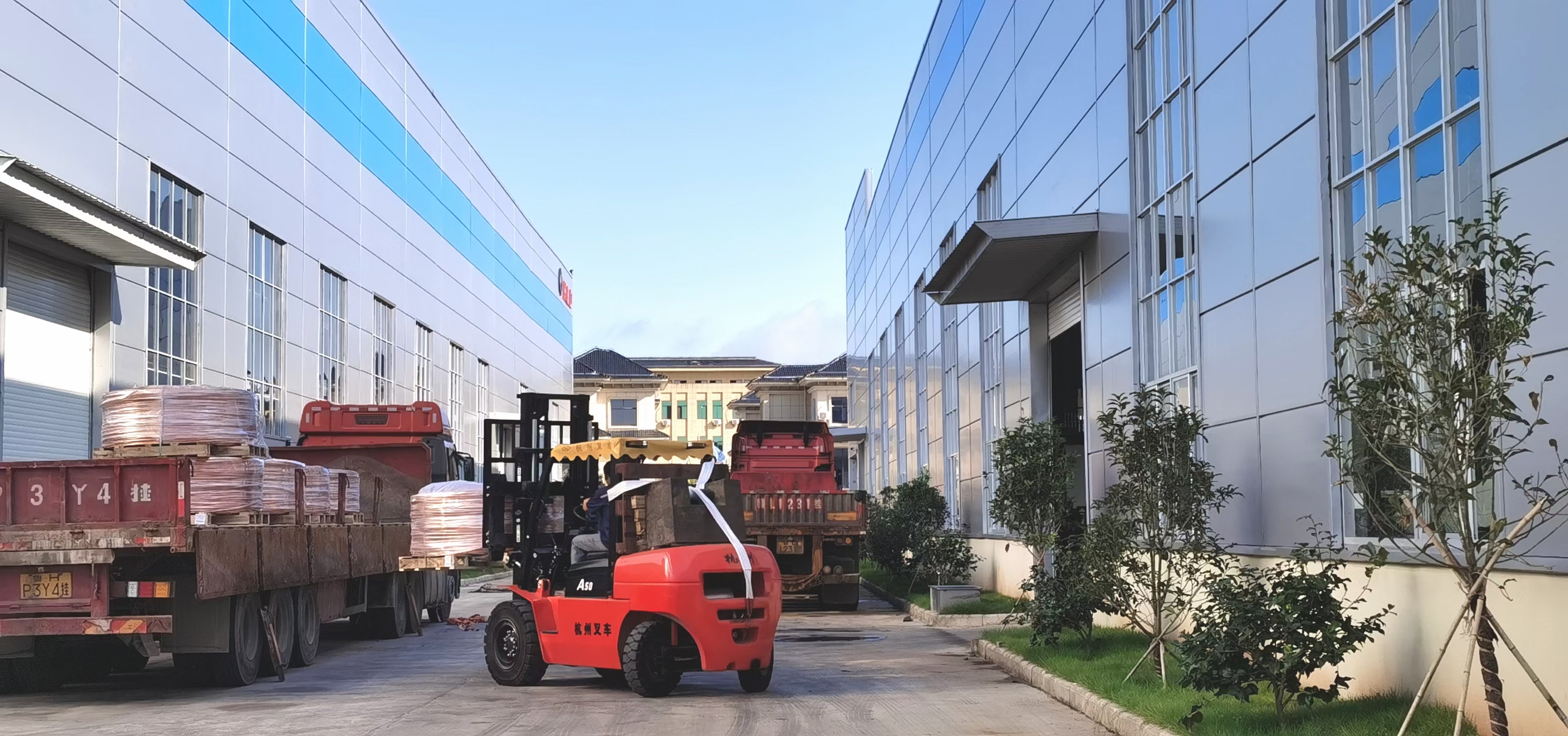 Direct Sales China Huaerda 180℃ EIW 2.440mm 5000V Bare Copper Logistics Sorting Equipment Vibration Wire Electrical Wires factory