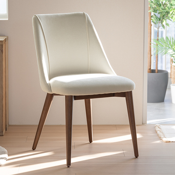 Find high-quality chairs from manufacturers located near y