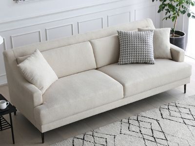 Bench: Space-Saving, Multifunctional Design (With Storage or Folding Features)