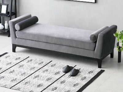 How to Choose a Reliable Bench Manufacturer: Factors to Consider