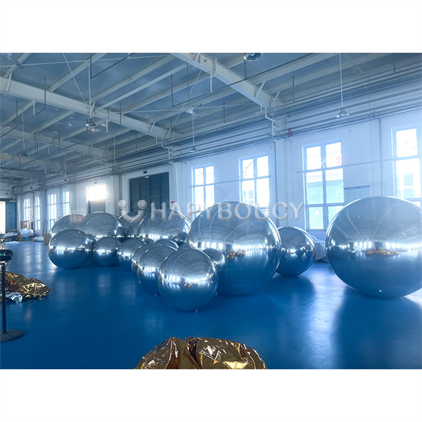 The endless possibilities of using inflatable mirror balloons for decoration.
