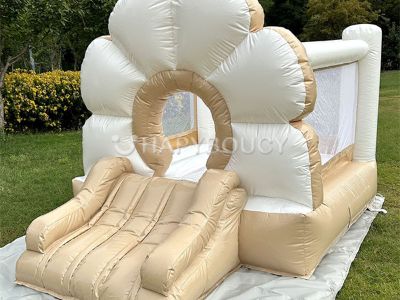 Latest Trends in Inflatable Pool Bar Design