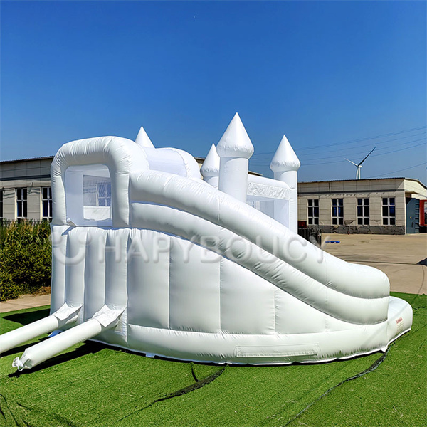 Stand out from the competition and attract more customers with our high-quality inflatable castle bounce houses.