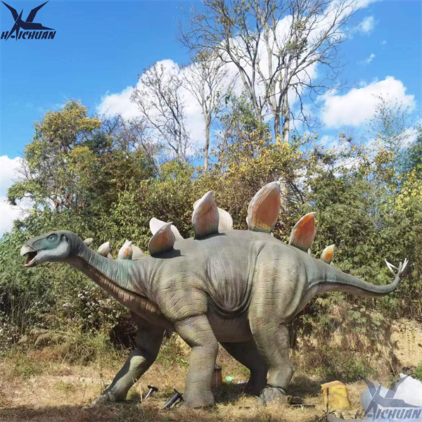 Lata selectio statuarum dinosaurorum horti e quibus emptores ad grossum eligere possunt