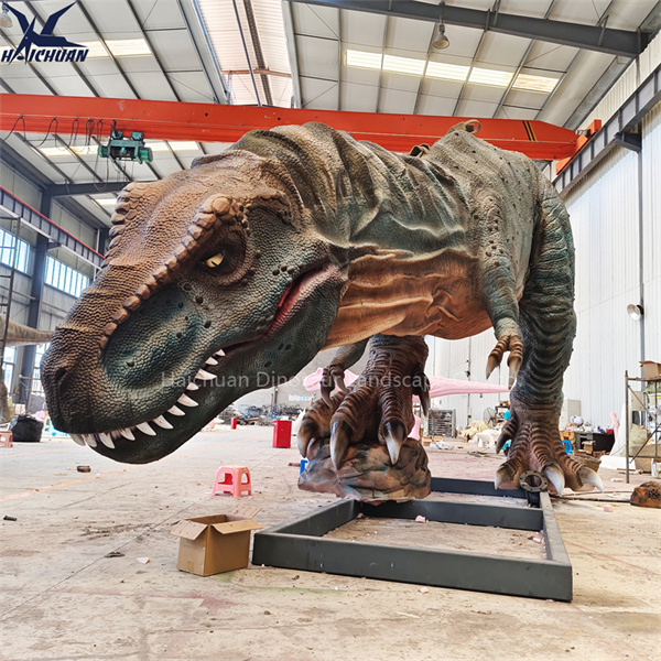 Eleva tuas offertas productorum cum nostro exhibitu T Rex conspicuo