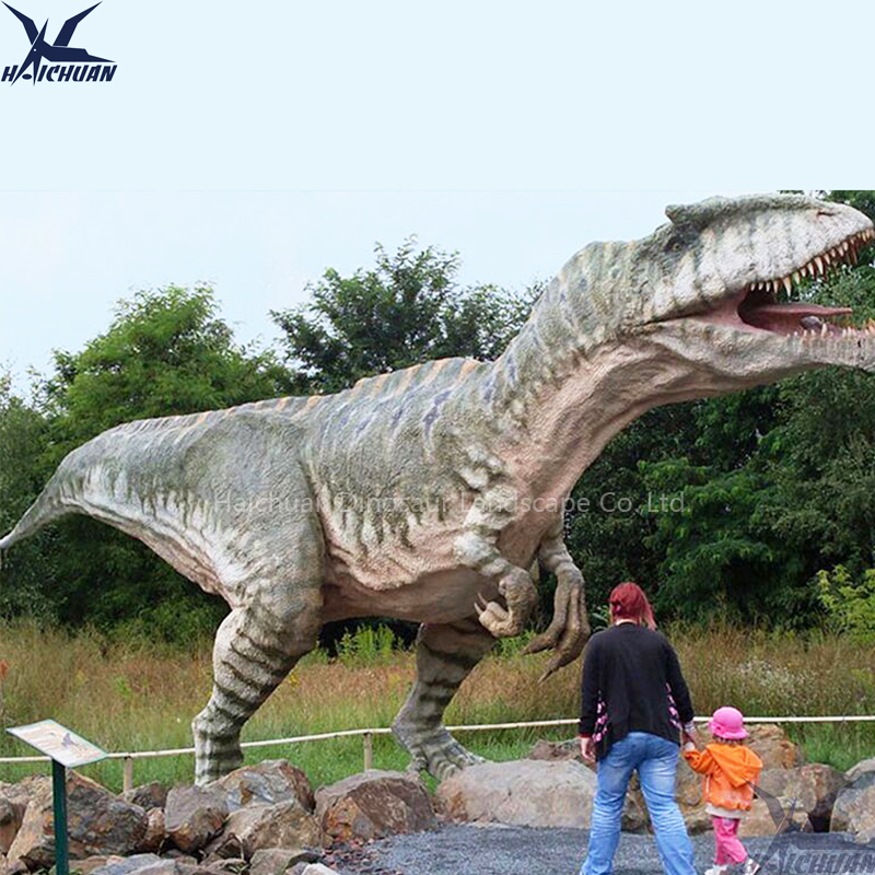 Suntne dinosauria ex fibra vitrea idonea ad ostentationem foris?