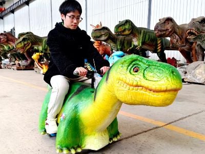 Senaste branschtrenderna inom tekniken för styrning av ridbara dinosaurier